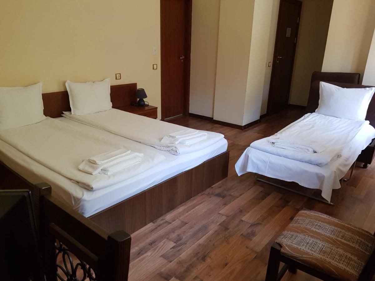 Отель Hotel Fedora Рибарица